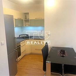 2 izbový byt 56 m2 v staršej tehlovej novostavbe v Bratislave – Podunajské Biskupice