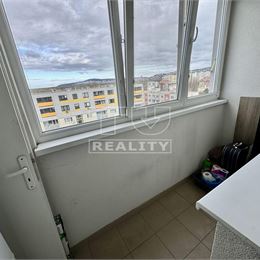 Slnečná garsónka s loggiou v bratislavskej Petržalke, 22 m2
