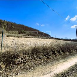 Slnečný pozemok, Veľký Šariš-Kanaš, 827 m2.
