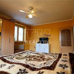 REZERVOVANÉ - RODINNÝ DOM v lukratívnej lokalite Žilina – Bôrik na pozemku o výmere 571 m2.