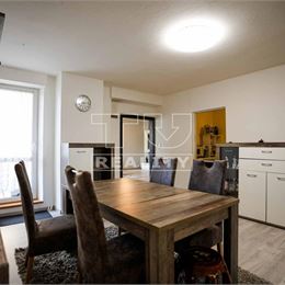 REZERVOVANÉ - RODINNÝ DOM v lukratívnej lokalite Žilina – Bôrik na pozemku o výmere 571 m2.
