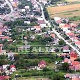 PRIPRAVUJEME NA PREDAJ STAVEBNÝ POZEMOK, 700 M2, MNÍCHOVA LEHOTA, ČASŤ JARKY