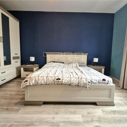 TUreality ponúka na predaj 4-izbový rodinný dom v obci Veľké Ripňany 860 m2