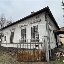 Priemyselný areál s administratívnou budovou, 1600m2, Valaská-Piesok