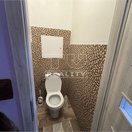 Na predaj - 3izbový byt s lodžiou, Poprad-Nový Juh