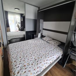 TU Reality ponúka na dlhodobý prenájom 1-izbový byt s balkónom v Slnečniciach, 41,12 m2