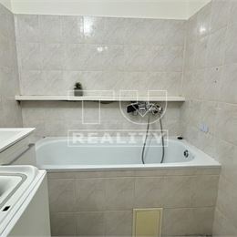 Na predaj priestranná 28,5m2 Gorzónka, Martin - Sever
