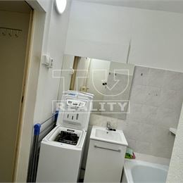 Na predaj priestranná 28,5m2 Gorzónka, Martin - Sever