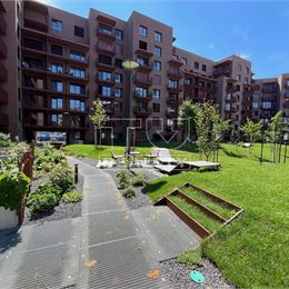 2-IZBOVÝ BYT,RUŽINOV-NIVY,PROJEKT-ZWIRN 3,BALKÓN,PARKING,55m2