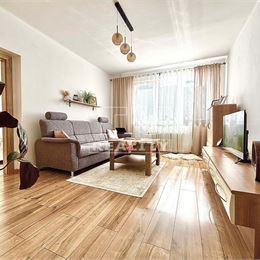 Na predaj 2i byt 48 m2 s lodžiou, Topoľčany - Centrum