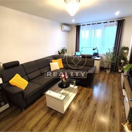REZERVOVANÉ Predaj 2-izbového kompletne zrekonštruovaného bytu Bratislava-Petržalka 55m2