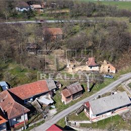 NA PREDAJ SLNEČNÝ POZEMOK 722m2, MYJAVA - JABLONKA