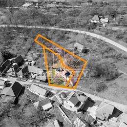 NA PREDAJ SLNEČNÝ POZEMOK 722m2, MYJAVA - JABLONKA