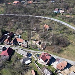 NA PREDAJ SLNEČNÝ POZEMOK 722m2, MYJAVA - JABLONKA