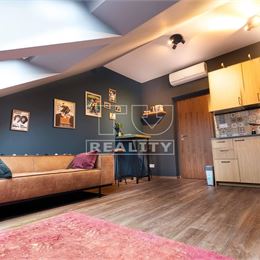 PRENÁJOM-2-IZBOVÝ BYT,STARÉ MESTO,48m2,900€ s ENERGIAMI