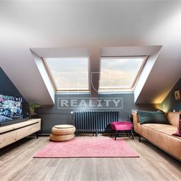 PRENÁJOM-2-IZBOVÝ BYT,STARÉ MESTO,48m2,900€ s ENERGIAMI