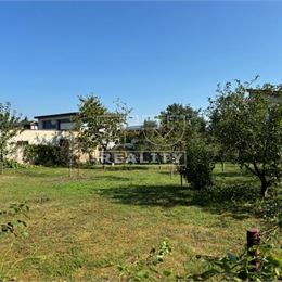 Na predaj rodinný dom Žilina-Bánová na krásnom, slnečnom pozemku o výmere 730m2