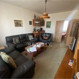 3-izbový byt v Ružinove – skvelá lokalita a možnosť úprav-69 m²