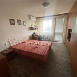 3-izbový byt v Ružinove – skvelá lokalita a možnosť úprav-69 m²
