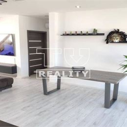 Elegantný podkrovný byt v prestížnej lokalite Starého Mesta - 74 m²