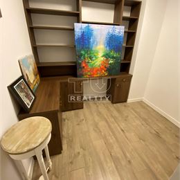 Príjemný 2,5-izbový byt v srdci Starého Mesta Bratislavy - 58 m²