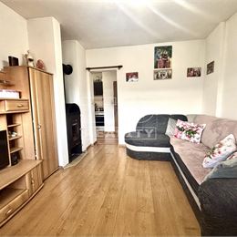 Útulný 3 izbový byt s balkónom v Kremnici, s krásnym výhľadom na mesto a okolie
