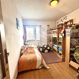 Útulný 3 izbový byt s balkónom v Kremnici, s krásnym výhľadom na mesto a okolie