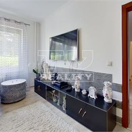 Kúpou voľný- 73m2, byt 3+1, Dolný Kubín