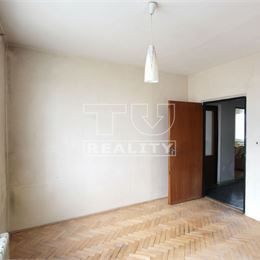 Predaj 3i bytu s kuchyňou 70m2,+ 2 balkóny Ružomberok