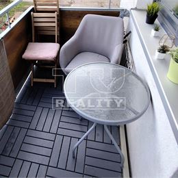 Apartmán v TICHEJ lokalite s výbornou dostuposťou Bratislava-Ružinov 29m2