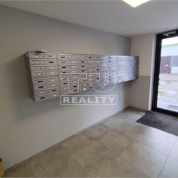 Apartmán v TICHEJ lokalite s výbornou dostuposťou Bratislava-Ružinov 29m2