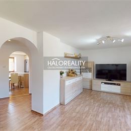 Predaj, dva rodinné domy s garážou, Liptovský Ján - EXKLUZÍVNE HALO REALITY
