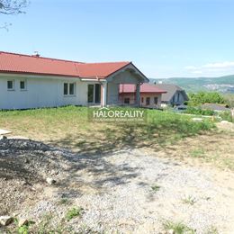 Predaj, rodinný dom Nitra, s výhľadom na Zobor, v cene dokončenie do štandardu - NOVOSTAVBA - EXKLUZÍVNE HALO