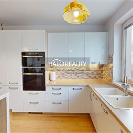 Predaj, štvorizbový byt Stupava, Cementárenská - ZNÍŽENÁ CENA - EXKLUZÍVNE HALO REALITY