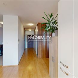 Predaj, štvorizbový byt Stupava, Cementárenská - ZNÍŽENÁ CENA - EXKLUZÍVNE HALO REALITY
