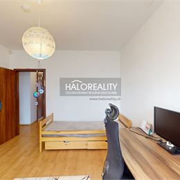 Predaj, štvorizbový byt Stupava, Cementárenská - ZNÍŽENÁ CENA - EXKLUZÍVNE HALO REALITY