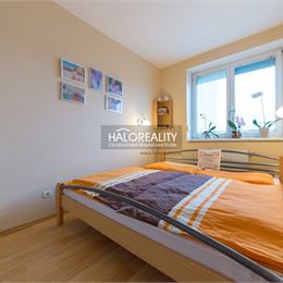 Predaj, štvorizbový byt Bratislava Vajnory, Široká, s garážovým státim - ZNÍŽENÁ CENA - EXKLUZÍVNE HALO