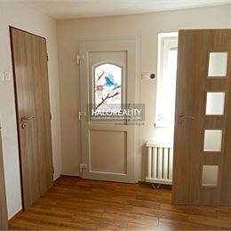 REZERVOVANÉ - Predaj, rodinný dom Častá, Veľký pozemok 5674m² - EXKLUZÍVNE HALO REALITY