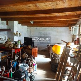 REZERVOVANÉ - Predaj, rodinný dom Častá, Veľký pozemok 5674m² - EXKLUZÍVNE HALO REALITY