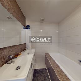 Predaj, rodinný dom Veľký Grob, mimoriadne tichá lokalita - NOVOSTAVBA - EXKLUZÍVNE HALO REALITY