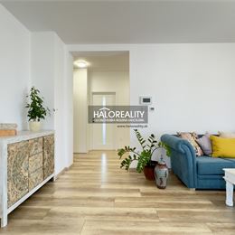 Predaj, rodinný dom Nové Zámky, štýlová novostavba - NOVOSTAVBA - EXKLUZÍVNE HALO REALITY