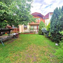 Predaj, rodinný dom Lučenec, s prevádzkou a priestranným bytom 100m² - EXKLUZÍVNE HALO REALITY