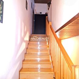 Predaj, rodinný dom Lučenec, s prevádzkou a priestranným bytom 100m² - EXKLUZÍVNE HALO REALITY