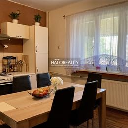Predaj, rodinný dom Dolné Plachtince - EXKLUZÍVNE HALO REALITY