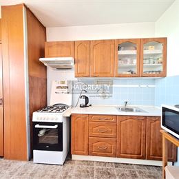 Predaj, štvorizbový byt Bratislava Petržalka, Lúky, Znievska