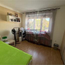 Predaj, štvorizbový byt Galanta, s garážou