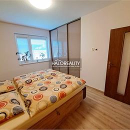 Predaj, trojizbový byt v rodinnom dome so záhradou 211m² Veľký Biel - NOVOSTAVBA