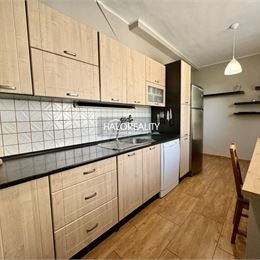Predaj, rodinný dom Nové Zámky, 6 izbový, kompletná rekonštrukcia
