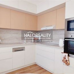 Predaj, rodinný dom Hrochoť - ZNÍŽENÁ CENA - EXKLUZÍVNE HALO REALITY