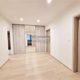 REZERVOVANÉ - Predaj, trojizbový byt Bratislava Petržalka, Jasovská ulica - EXKLUZÍVNE HALO REALITY